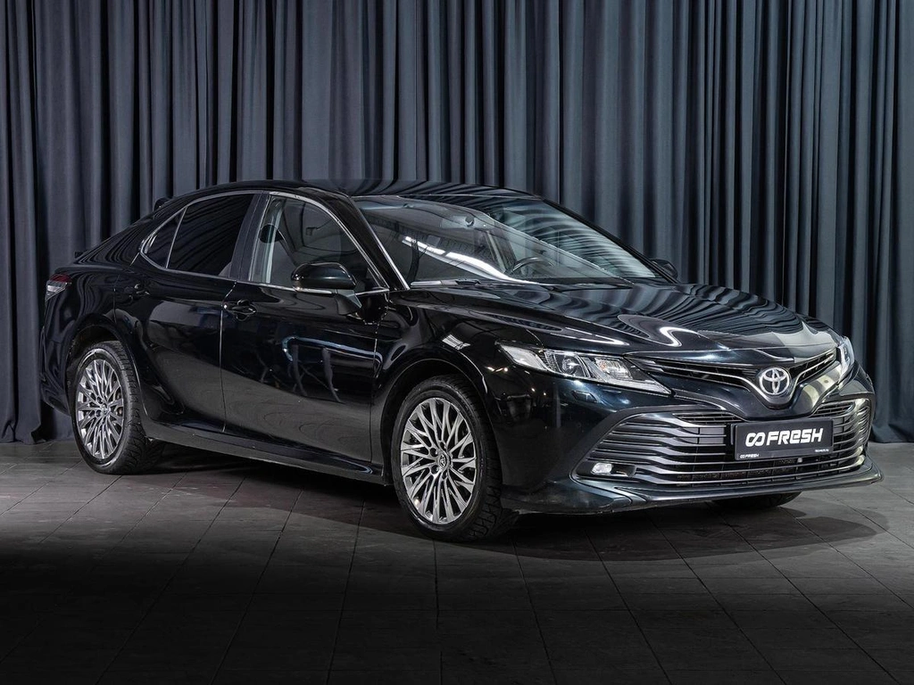 Седан Toyota Camry 2019 года, 2199000 рублей, Волгоград