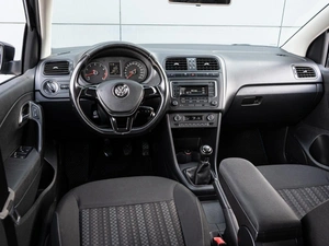 Седан Volkswagen Polo 2017 года, 990000 рублей, Краснодар