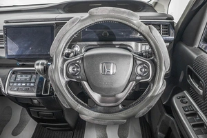 Минивэн Honda Stepwgn 2015 года, 1659000 рублей, Барнаул
