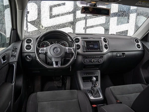 Внедорожник Volkswagen Tiguan 2016 года, 1699000 рублей, Краснодар