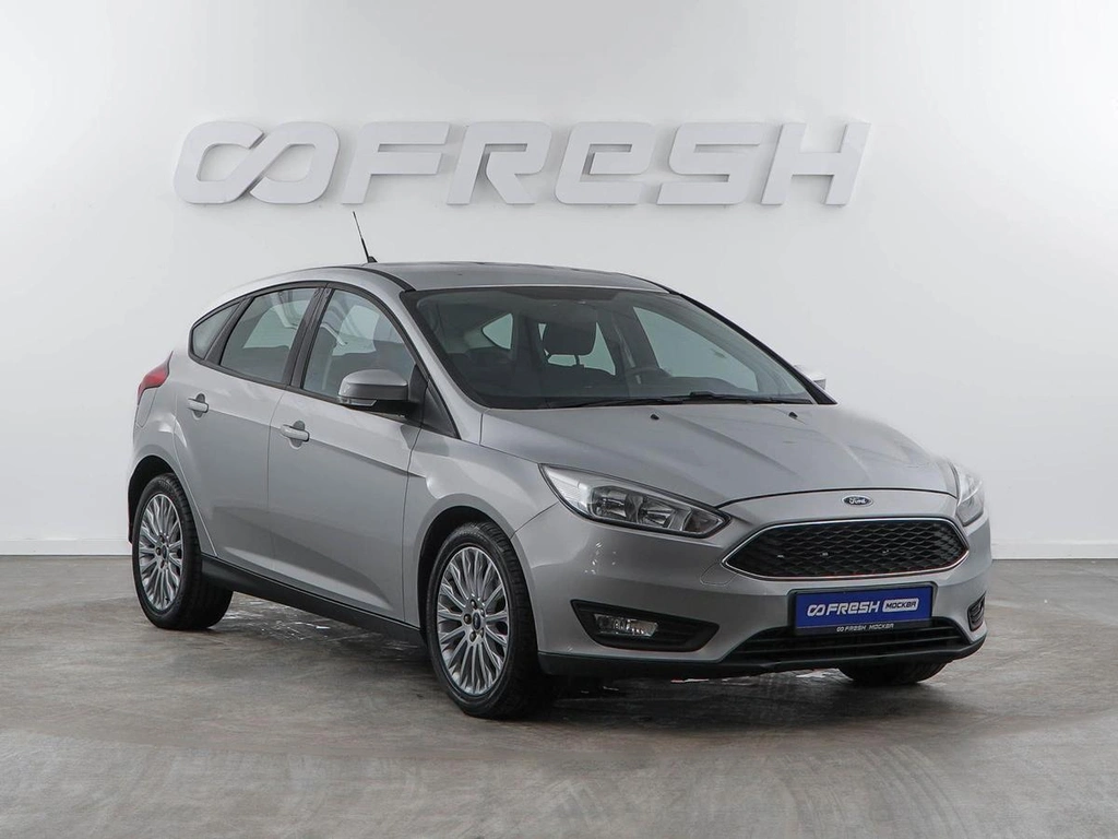 Хетчбэк Ford Focus 2017 года, 999000 рублей, Москва