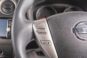 Хетчбэк Nissan Note 2016 года, 899000 рублей, Томск