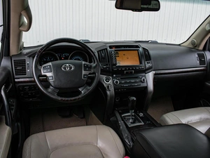 Внедорожник Toyota Land Cruiser 2010 года, 3025000 рублей, Краснодар