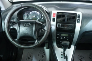 Внедорожник Hyundai Tucson 2006 года, 849000 рублей, Омск