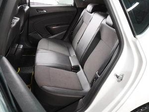 Хетчбэк Opel Astra 2011 года, 729000 рублей, Воронеж