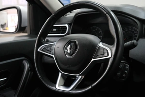 Внедорожник Renault Duster 2022 года, 1749000 рублей, Омск