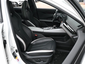 Лифтбек Changan UNI-V 2024 года, 2544000 рублей, Кирилловка