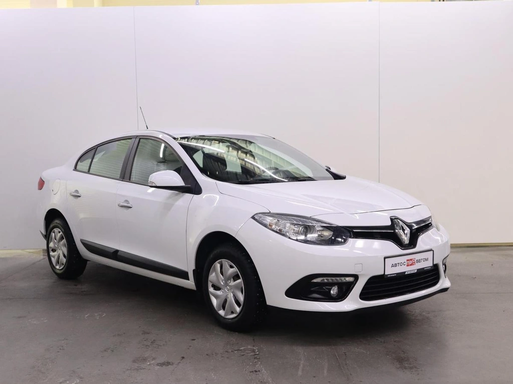 Седан Renault Fluence 2013 года, 1090000 рублей, Брянск