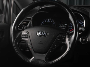 Седан Kia Cerato 2015 года, 1299000 рублей, Тюмень