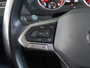 Внедорожник Volkswagen Tiguan 2021 года, 3049000 рублей, Краснодар