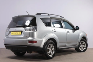 Внедорожник Mitsubishi Outlander 2011 года, 1299000 рублей, Новосибирск