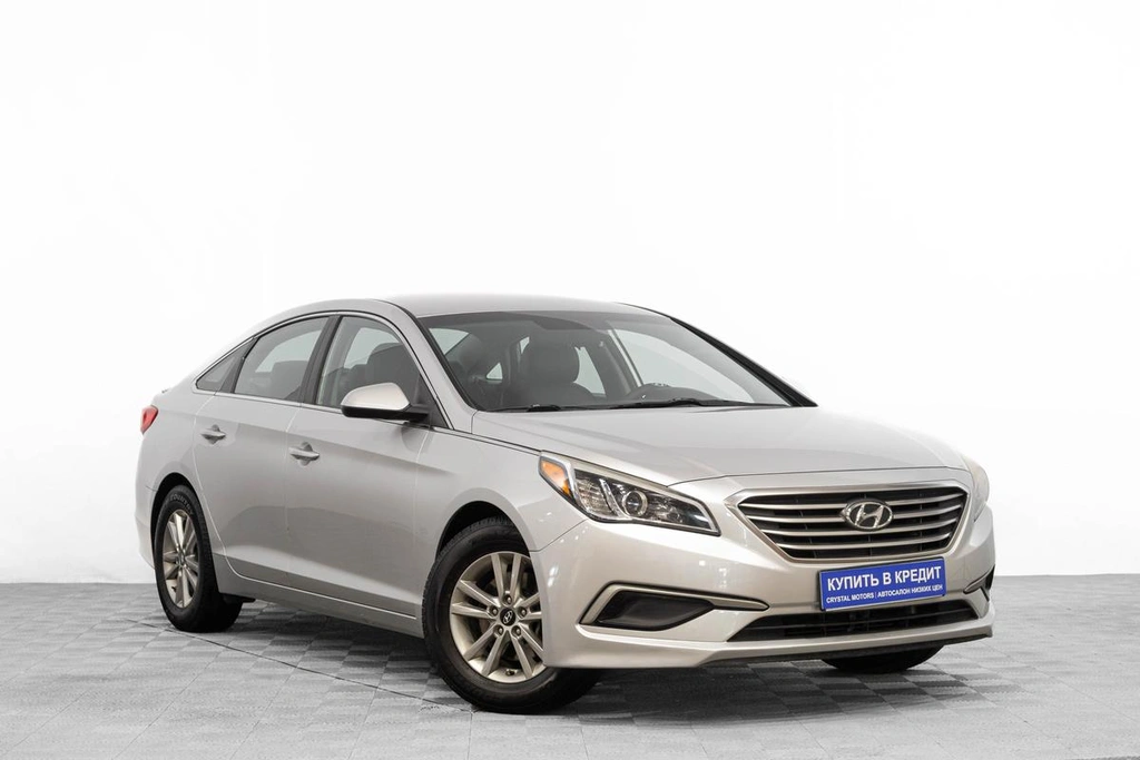 Седан Hyundai Sonata 2017 года, 1599000 рублей, Барнаул