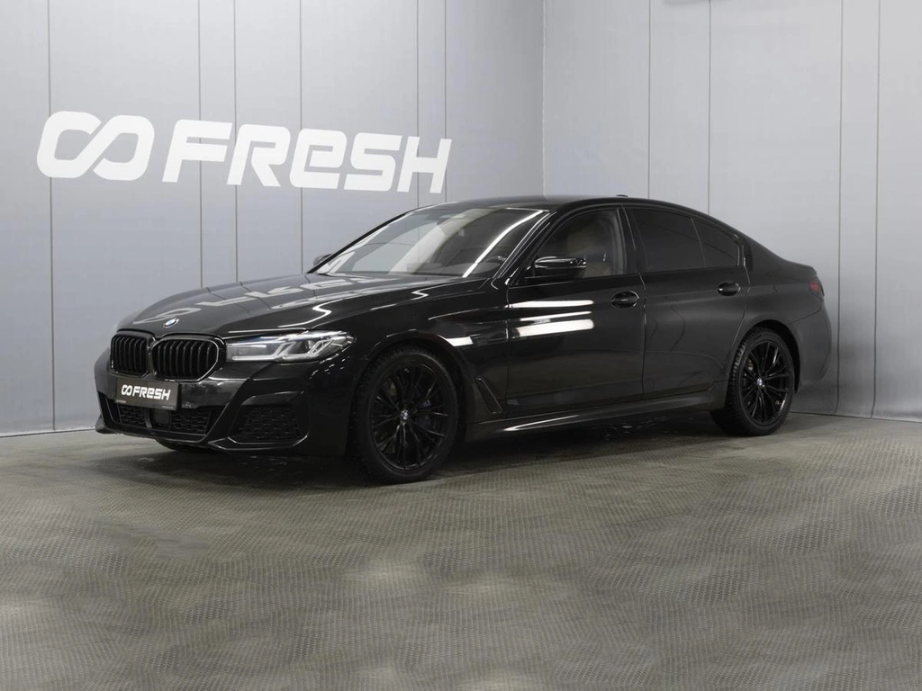 Седан BMW 5 серия 2021 года, 7600000 рублей, Омск