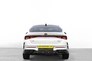 Седан Kia K5 2019 года, 2199000 рублей, Барнаул