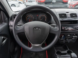 Седан ВАЗ (LADA) Granta 2023 года, 879000 рублей, Саратов