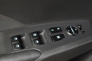 Седан Hyundai Solaris 2017 года, 1279000 рублей, Тюмень