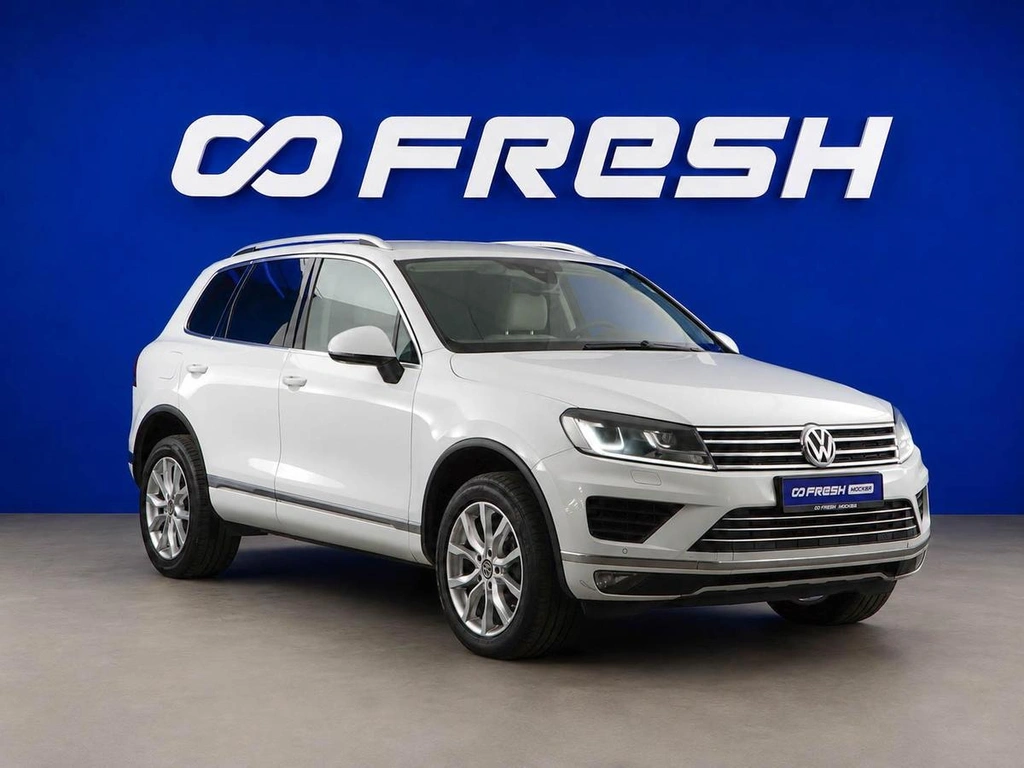Внедорожник Volkswagen Touareg 2014 года, 2049055 рублей, Москва