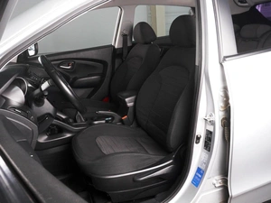 Внедорожник Hyundai ix35 2015 года, 1349000 рублей, Красный Пахарь