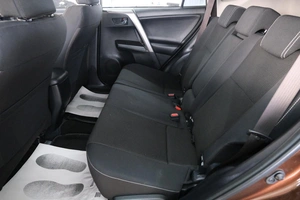 Внедорожник Toyota RAV4 2018 года, 2599000 рублей, Омск