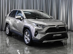 Внедорожник Toyota RAV4 2022 года, 3709000 рублей, Тюмень