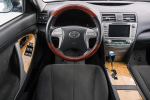 Седан Toyota Camry 2006 года, 1409000 рублей, Красноярск