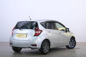 Хетчбэк Nissan Note 2018 года, 1179000 рублей, Омск