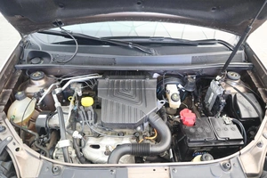 Хэтчбек Renault Sandero 2020 года, 1400000 рублей, Брянск