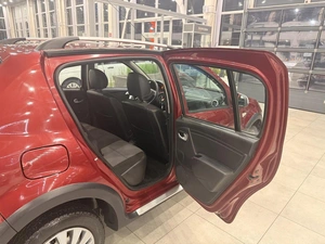 Хэтчбек Renault Sandero 2013 года, 795000 рублей, Орёл