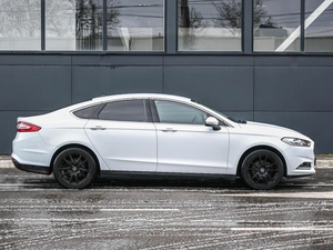Седан Ford Mondeo 2015 года, 1444000 рублей, Кирилловка