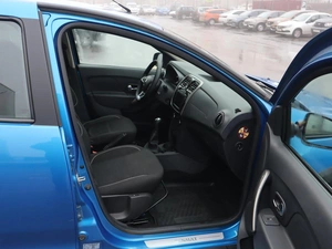 Седан Renault Logan 2018 года, 1230000 рублей, Железногорск