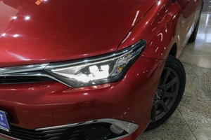 Хетчбэк Toyota Auris 2015 года, 1299000 рублей, Новокузнецк