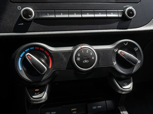 Седан Kia Rio 2020 года, 1689000 рублей, Краснодар