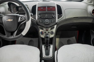 Седан Chevrolet Aveo 2013 года, 539000 рублей, Барнаул