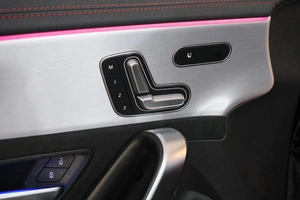 Седан Mercedes-benz CLA-класс 2020 года, 4249000 рублей, Омск