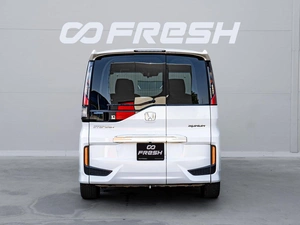 Минивэн Honda Stepwgn Spada 2019 года, 2395000 рублей, Краснодар
