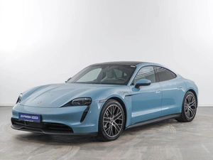 Седан Porsche Taycan 2021 года, 6498999 рублей, Москва