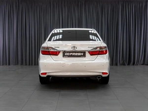 Седан Toyota Camry 2014 года, 2129000 рублей, Тюмень