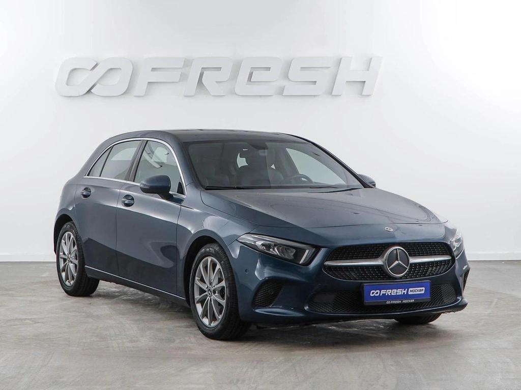 Хетчбэк Mercedes-benz A-класс 2019 года, 1999077 рублей, Москва