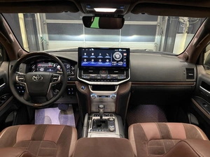 Внедорожник Toyota Land Cruiser 2016 года, 4890000 рублей, Красноярск