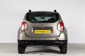 Внедорожник Renault Duster 2015 года, 989000 рублей, Челябинск