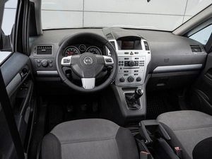Минивэн Opel Zafira 2012 года, 680000 рублей, Краснодар