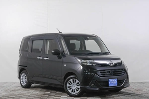 Хетчбэк Toyota Tank 2018 года, 999000 рублей, Кемерово