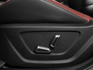 Внедорожник Geely Coolray 2023 года, 1940000 рублей, Тюмень