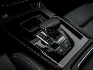 Внедорожник Audi Q5 2023 года, 5090000 рублей, Краснодар