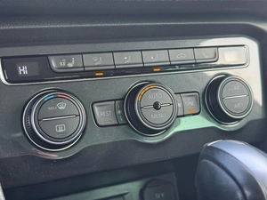 Внедорожник Volkswagen Tiguan 2020 года, 2559000 рублей, Ижевск