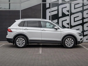 Внедорожник Volkswagen Tiguan 2018 года, 2720000 рублей, Краснодар