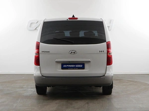 Минивэн Hyundai H-1 2020 года, 3467900 рублей, Москва