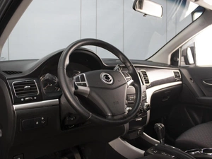 Внедорожник SsangYong Actyon 2012 года, 750000 рублей, Омск