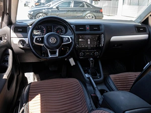 Седан Volkswagen Jetta 2012 года, 1110000 рублей, Краснодар