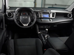 Внедорожник Toyota RAV4 2014 года, 1749000 рублей, Воронеж